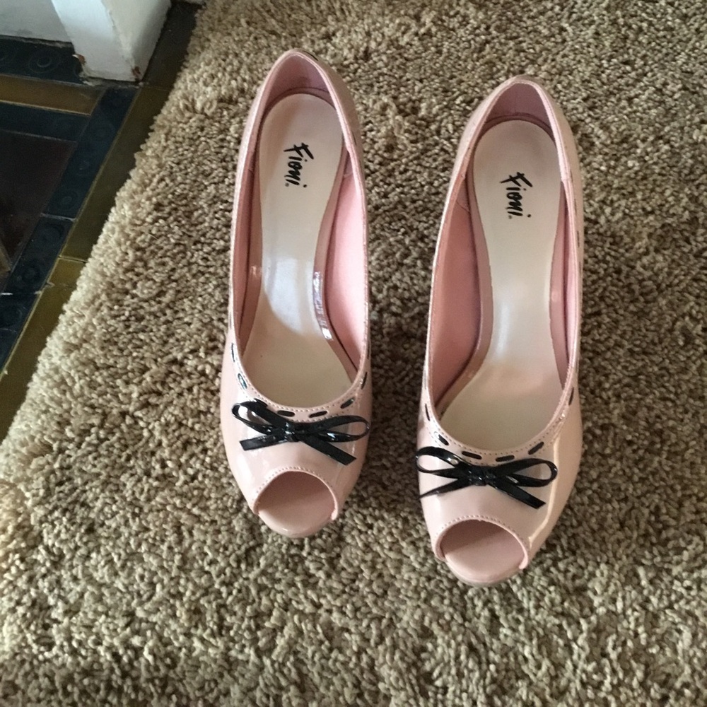 Fioni 4” stiletto heels, Perfect Addition to Your Shoe Collection